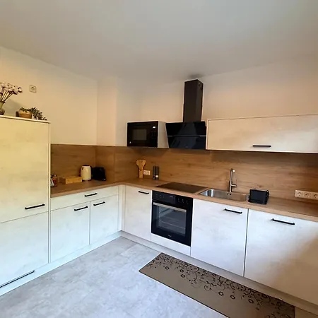 Appartamento Stylish With Conservatory, Balcony *