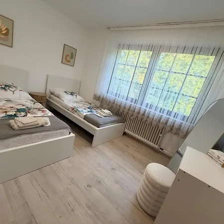 Appartamento Stylish With Conservatory, Balcony Herne